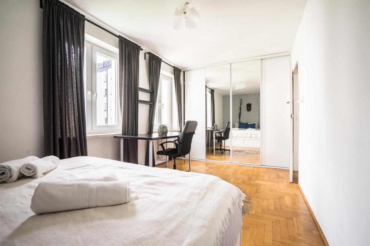 Oomph Warsaw Central 3-Bedroom Flat Dış mekan fotoğraf